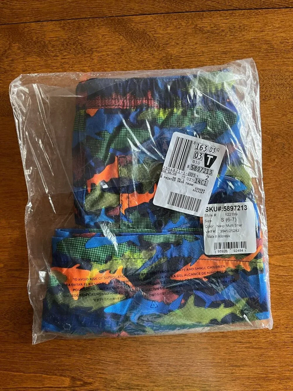 Lands' End shark swim trunks S 6-7 NWT